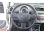 Toyota Aygo 1.0-12V Cool ...leuke auto!!