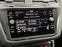 Volkswagen Tiguan 1.4 TSI eHybrid 245pk | Virtual cockpit | Adaptieve cruise | Navigatie | Camera | Apple CarPlay / Android Auto | Dodehoekdetectie | Stoel&stuurverwarming | LED | DAB | Elektrische achterklep | Volledig dealeronderhouden