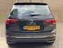 Volkswagen Tiguan 1.4 TSI eHybrid 245pk | Virtual cockpit | Adaptieve cruise | Navigatie | Camera | Apple CarPlay / Android Auto | Dodehoekdetectie | Stoel&stuurverwarming | LED | DAB | Elektrische achterklep | Volledig dealeronderhouden
