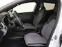 Renault Clio 1.6 E-Tech Full Hybrid 145 PK techno | Automaat | Navigatie | Airco | Parkeersensoren Voor + Achter | 360 Camera | Stoel & Stuurverwarming |