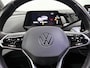 Volkswagen ID.4 First 77 kWh 204 PK SoH 90.2% | Automaat | Navigatie | Stoelverwarming | Camera | Stuurverwarming | Apple Carplay | Android Auto | Climatronic | Instelbare rijprofielen | LED | 20" Lichtmetalen velgen |