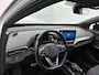 Volkswagen ID.4 First 77 kWh 204 PK SoH 90.2% | Automaat | Navigatie | Stoelverwarming | Camera | Stuurverwarming | Apple Carplay | Android Auto | Climatronic | Instelbare rijprofielen | LED | 20" Lichtmetalen velgen |