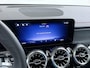 Mercedes-Benz EQB 250+ AMG Line 7-persoons 71 kWh Accu | Panorama - Schuifdak | Head-Up Display | Burmester Surround System | Distronic Cruise Control & Stuur Assistent | Sfeerverlichting | Memory Seats