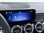 Mercedes-Benz EQB 250+ AMG Line 7-persoons 71 kWh Accu | Panorama - Schuifdak | Head-Up Display | Burmester Surround System | Distronic Cruise Control & Stuur Assistent | Sfeerverlichting | Memory Seats