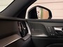 Volvo V60 T8 AWD Recharge Ultra Dark Performance Edit. | 360° Camera | Schuifdak | Head-Up Display | Harman Kardon | Polestar Engineered | 455pk | Adaptieve Cruise Control | Stoelverwarming voor+achter | Stuurwielverwarming | Full LED Meesturende koplampen | Pilot Assist | BLIS Dode Hoek Detectie | Elektrische voorstoelen geheugen | Contour stoelen met wit stiksel en bies | Zitting verlenging voorstoelen | Lederen dashboard | 19 Inch | Google Infotainment | Keyless Drive | Parkeersensoren voor+achter | Privacy Glass | Elektrisch bedienbare achterklep | DAB Radio | Apple Carplay/Android Auto | Volvo On Call met mobiele App functie | Vapour Grey Metallic |