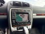 Porsche Cayenne 4.5 S Automaat / Schuif-/Kanteldak / Luchtvering / Leder / 20" Velgen / Navi / Clima / Stoelverwarming / Cruise /