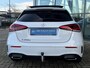 Mercedes-Benz A-klasse 250 e AMG Line Plug in Hybride 218pk Pano / Widescreen / Trekhaak / Sfeerverlichting