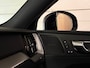Volvo XC60 T6 AWD Recharge Ultra Black Edition | Luchtvering | 360° Camera | Head-Up Display | Harman Kardon | Schuifdak | Adaptieve Cruise Control | Stoelverwarming voor+achter | Stuurwielverwarming | 22 Inch | Full LED Meesturende koplampen | Pilot Assist | BLIS Dode Hoek Detectie | Elektrische voorstoelen geheugen | R-Design Contour stoelen met wit stiksel en bies | Zitting verlenging voorstoelen | Lederen Dashboard | Google Infotainment | Keyless Drive | Parkeersensoren voor+achter | Privacy Glass | Elektrisch bedienbare achterklep | Alarm Klasse III | DAB Radio | Apple Carplay/Android Auto | Draadloos telefoon opladen | Volvo On Call met mobiele App functie | Onyx Black Metallic |