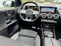 Mercedes-Benz B-klasse 200 Business Solution AMG | Navigatie | Panoramadak | Memory Stoelen } Burmester } Electrische Trekhaak.