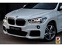 BMW X1 sDrive20i M-Sport M-Pakket /LED/PANODAK/HARMAN-KARDON/ACC/HUD/TREKHAAK/KEYLESS/STOELVERW.!