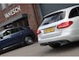 Mercedes-Benz C-klasse Estate 180 Ambition | Dodehoekassistent | Trekhaak | Leder | Nightpakket | Navigatie | Stoelverwarming | Intelligent Light System | Zitcomfortpakket |