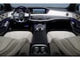 Mercedes-Benz S-klasse 560 4MATIC Lang AMG Line Premium+ | V8 | Distronic+ | Panoramadak | Memory | Burmester | Stoelventilatie | Soft-Close | HUD | Surround Camera | Keyless Go | Zonweringspakket |