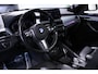 BMW X1 sDrive20i VDL Nedcar Edition | Panoramadak | H/K | Stoelverwarming