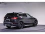 BMW X1 sDrive20i VDL Nedcar Edition | Panoramadak | H/K | Stoelverwarming