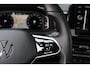Volkswagen T-Roc 1.5 TSI 2x R-Line DSG Facelift Black Virtual IQ Led Navi ACC Beats
