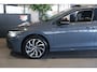Volkswagen Golf 8 1.5 eTSI Life DSG Pano IQ Led Navi Cam ACC Virtual