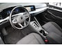 Volkswagen Golf 1.5 eTSI Style 150pk Navi ACC PDC Cam Sfeerverlichting