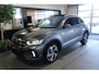 Volkswagen T-Roc 1.5 TSI R-Line 150PK Dsg Pano Navi Virtual Led Cam Acc Pdc Trek
