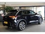 Volkswagen T-Roc 2.0 TSI 4Motion R 300PK Facelift Pano Akra Leder Cam Navi Virtual