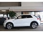 Volkswagen T-Roc 1.5 TSI R-Line 150PK Navi Led Cam Pdc Beats