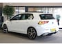 Volkswagen Golf 1.5 eTSI Style DSG Pano Trek Navi Led Pdc Acc Climate