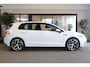 Volkswagen Golf 1.5 eTSI Style DSG Pano Trek Navi Led Pdc Acc Climate