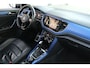 Volkswagen T-Roc 2.0 TSI 4Motion 300PK Pano Akra Leder Trek Acc Led