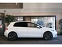Volkswagen Golf 8 1.5 eTSI DSG Pano Led Navi ACC HUD CAM PDC Dodehoek Trekhaak