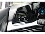 Volkswagen Golf 8 1.5 eTSI DSG Pano Led Navi ACC HUD CAM PDC Dodehoek Trekhaak