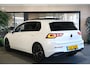 Volkswagen Golf 8 1.5 eTSI DSG Pano Led Navi ACC HUD CAM PDC Dodehoek Trekhaak