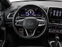 Volkswagen T-Roc 1.5 TSI 150pk DSG R-Line Business · Camera · Panoramadak · Trekhaak afneembaar · Apple/Android Car Play · Navigatie · 18'' Inch ·