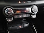 Kia Stonic 1.0 T-GDi MHEV DynamicLine | Parkeercamera | Bluetooth | Airco | Cruise Control | Navigatie via Carplay |