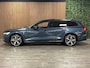 Volvo V60 T8 AWD Recharge Ultra Dark Performance Edit. | 360° Camera | Schuifdak | Head-Up Display | Harman Kardon | Polestar Engineered | 455pk | Adaptieve Cruise Control | Stoelverwarming voor+achter | Stuurwielverwarming | Full LED Meesturende koplampen | Pilot Assist | BLIS Dode Hoek Detectie | Elektrische voorstoelen geheugen | Contour stoelen met wit stiksel en bies | Zitting verlenging voorstoelen | Lederen dashboard | 19 Inch | Google Infotainment | Keyless Drive | Parkeersensoren voor+achter | Privacy Glass | Elektrisch bedienbare achterklep | DAB Radio | Apple Carplay/Android Auto | Volvo On Call met mobiele App functie | Denim Blue Metallic |