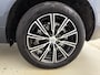 Volvo XC60 T8 Recharge Inscription | 19" | Harman Kardon | Elektr. verst. Stoelen | Trekhaak | Panoramadak | Parkeercamera | Getint Glas | Adaptieve Cruise | BLIS