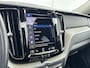 Volvo XC60 T8 Recharge Inscription | 19" | Harman Kardon | Elektr. verst. Stoelen | Trekhaak | Panoramadak | Parkeercamera | Getint Glas | Adaptieve Cruise | BLIS