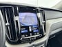 Volvo XC60 T8 Recharge Inscription | 19" | Harman Kardon | Elektr. verst. Stoelen | Trekhaak | Panoramadak | Parkeercamera | Getint Glas | Adaptieve Cruise | BLIS