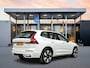 Volvo XC60 T6 Recharge Ultra Dark | 20" Allseason | Trekhaak | Harman Kardon | Panoramadak | Head-up | Full LED | 360 Camera  Elektr. verst. Stoelen || Adaptieve Cruise | BLIS |