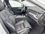 Volvo XC60 T6 Recharge Ultra Dark | 20" Allseason | Trekhaak | Harman Kardon | Panoramadak | Head-up | Full LED | 360 Camera  Elektr. verst. Stoelen || Adaptieve Cruise | BLIS |