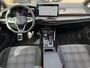 Volkswagen Golf 1.5eHybrid 200kW/272PK GTE Black Style · Panoramadak · Apple/Android Car Play · Stoelverwarming · Alcantara/Stof · Garantie t/m 22-06-2030 of 100000km.