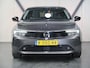 Opel Astra 180PK Hybrid Business Edition | Accu 96% | 1ste eigenaar | Stuur/stoelverwarming | Camera | 17"LMV | Navigatie | Climate Control | Adaptieve Cruise Control | AppleCarplay/AndroidAuto | Isofix | Privacy Glass | Parkeersensoren |
