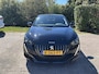 Peugeot 208 1.2 PureTech Active 75pk Navigatie | DAB+ | Parkeersensoren achter | Metaal lak | 5 deurs