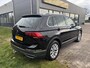 Volkswagen Tiguan 1.5 TSI Life Business | Trekhaak | Stoeverwarming | Adaptive cruise | Navigatie | Elektrische Klep | Parkeersensoren |