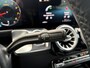 Mercedes-Benz GLB 200 Business Solution Luxury 163 PK | Dodehoeksensoren | Elektrische Achterklep | Lederen Bekleding | Stoelverwarming | Achteruitrijcamera | Eerste eigenaar