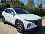 Hyundai Tucson 1.6 T-GDI PHEV Premium Sky 4WD | Panoramadak | Dealer onderhouden | Leder | Achteruitrijcamera | Elek. klep | Stoelverwarming voor & achter