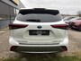 Toyota Highlander 2.5 AWD Hybrid Premium | 7p |  Panoramadak | 360 graden camera | Platinum Pearl White | Adaptieve cruisecontrol | JBL audio | Head up Display | Stoelverwarming | Achterbank verwarmd