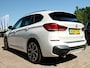 BMW X1 xDrive25e M Sport 220 PK | M-Sport | Trekhaak | 19 inch | Camera | Sportstoelen | Stoelverwarming | Adaptive Led | Elektrische achterklep