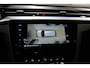 Volkswagen Arteon Shooting Brake 2.0 TSI R 320PK * Pano - Kuipstoelen - Trekhaak - 360° Cam - H/K - 20" - HUD *