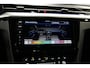 Volkswagen Arteon Shooting Brake 2.0 TSI R 320PK * Pano - Kuipstoelen - Trekhaak - 360° Cam - H/K - 20" - HUD *
