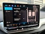 Volkswagen ID.4 Pro Limited Edition Inclusief €2000,- inruilvoordeel | Trekhaak elektrisch uitklapbaar | 'App-Connect' draadloze smartphone integratie | Achterbank in ongelijke delen neerklapbaar incl. middenarmsteun en doorlaadmogelijkheid | Afstandscontrolesysteem (Front Assist), met voetgangers- en fietsersherkenning