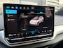 Volkswagen ID.4 Pro Limited Edition Inclusief €2000,- inruilvoordeel | Trekhaak elektrisch uitklapbaar | 'App-Connect' draadloze smartphone integratie | Achterbank in ongelijke delen neerklapbaar incl. middenarmsteun en doorlaadmogelijkheid | Afstandscontrolesysteem (Front Assist), met voetgangers- en fietsersherkenning